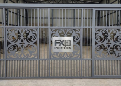 FX167 – Portão Basculante Automático